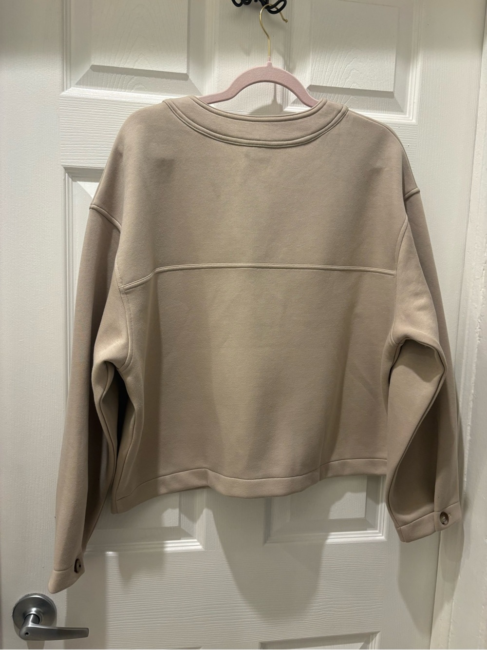 Banana Republic Scuba Split-Neck Sweatshirt Taupe Beige Size M Oversized - Picture 8 of 10